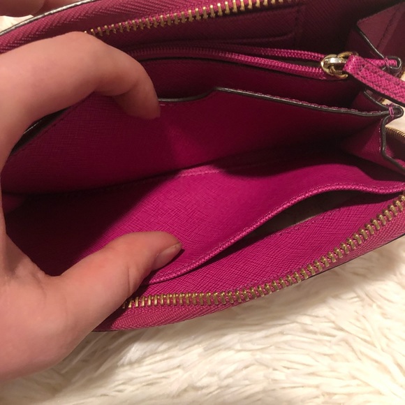 michael kors hot pink wallet - Picture 4 of 8